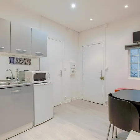 Apartment 11 - Design Champs-elysees *